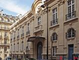Offices to let in avenue Foch