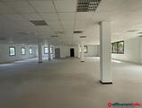 Offices to let in Bureau, 400 m²