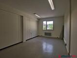 Offices to let in Bureaux plein centre ville de BELLEY - 475m2 sur 3 niveaux +