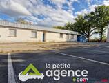 Offices to let in Locaux professionnel