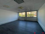Offices to let in LOCAL PROFESSIONNEL DE 125 M²  ENVIRON - ESTAQUE GARE - 13016