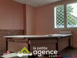 Offices to let in Locaux professionnel