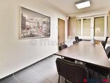 Offices to let in LOCAUX PROFESSIONNELS-BUREAUX-STUDIO- DANS UN SECTEUR PRISE 13006 Marseille