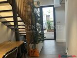 Offices to let in WORKSTATIONS / COWORKING SPACES FOR RENT