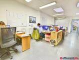 Offices to let in LOCAUX PROFESSIONNELS-BUREAUX-STUDIO- DANS UN SECTEUR PRISE 13006 Marseille