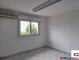 Offices to let in LOCAL PROFESSIONNEL 134 M² - BUREAU - PARKING