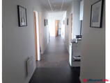 Offices to let in Bureaux à louer de 194 m² avec balcon à Caen