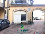 Offices to let in LOIRE NORD, show room de 180 m²