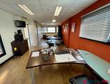 Offices to let in immeuble de bureaux de 330 m2 sur 900 m2 de terrain avec nom