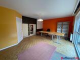 Offices to let in BUREAUX RUE DE BEZANNES