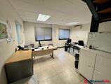 Offices to let in immeuble de bureaux de 330 m2 sur 900 m2 de terrain avec nom