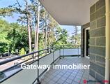 Offices to let in APPARTEMENT Bureaux 47 m2 au coeur d'un parc arboré