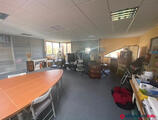 Offices to let in Immeuble de bureaux sur WILLEMS de 400m2