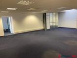 Offices to let in Bureaux - 138m ²