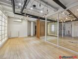 Offices to let in A VENDRE PARIS 75008  - LOCAL COMMERCIAL- BUREAUX-