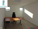 Offices to let in Bureaux à louer - 100 m2 - Parc de l'aéroport