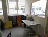 Offices to let in Location - Bureaux de 709 m2 divisibles en 3 lots