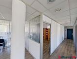 Offices to let in Bureaux Viroflay 180 m2