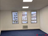 Offices to let in CLICHY 92110 - LOCATION - BUREAUX- LOCATION PURE - 209m2 - P