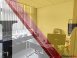 Offices to let in SUR LA RN7 BUREAUX 396 M² VIRY-CHATILLON 615 000€