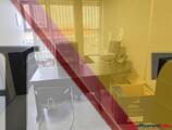 Offices to let in SUR LA RN7 BUREAUX 396 M² VIRY-CHATILLON 615 000€