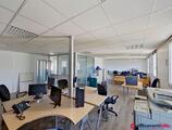 Offices to let in Bureaux Viroflay 180 m2