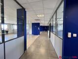 Offices to let in BUREAU DE 323m²