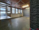 Offices to let in Local stockage 29 m² - ZFU