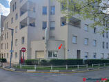 Offices to let in Bureau 14 m² sur rue