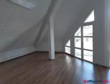 Offices to let in Bureau d'une superficie de 55 m2