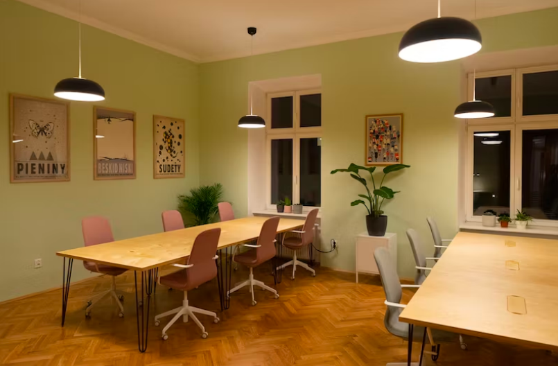 Choosing an office location? Keep these 11 crucial factors in mind