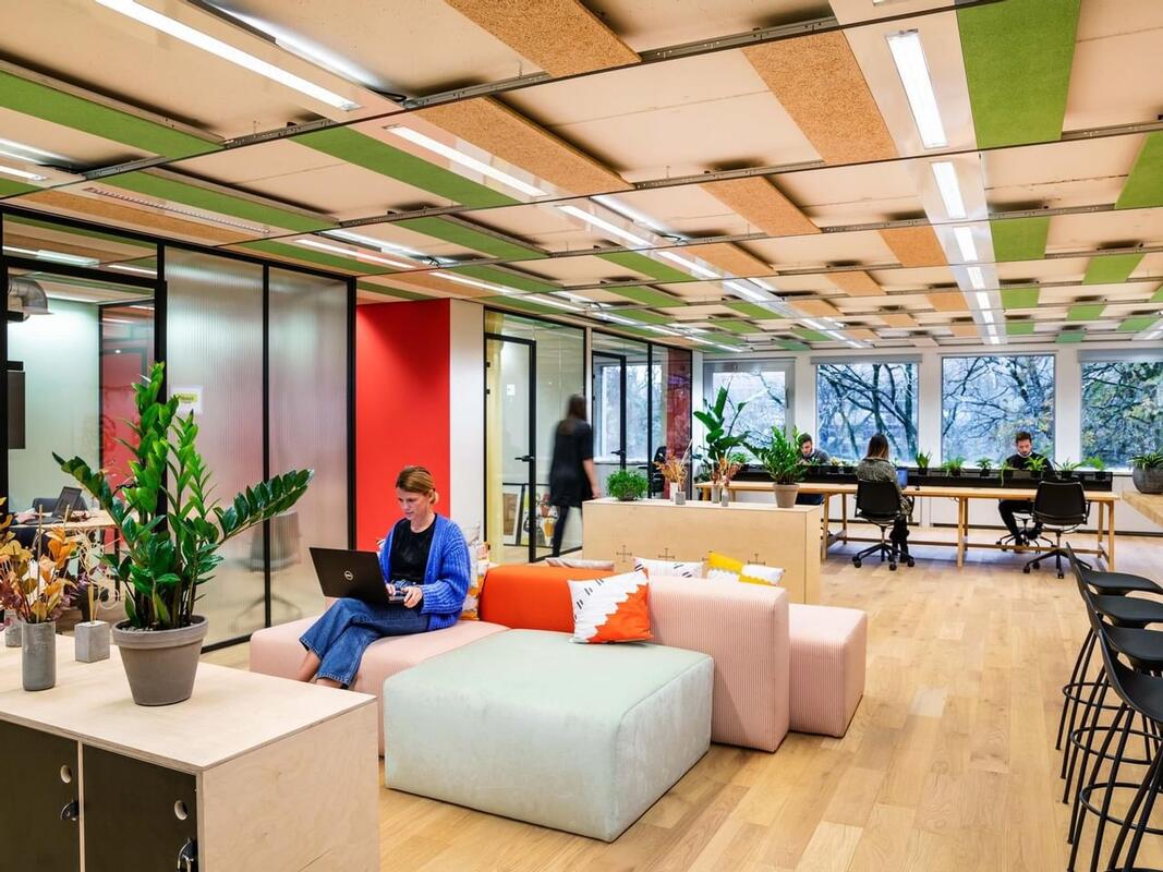 The Future of Coworking in France by 2026: Evolution and Consolidation The Future of Coworking in France by 2026: Evolution and Consolidation