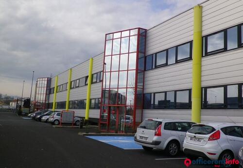 Offices to let in Le Brezet