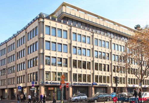 Offices to let in 83 MARCEAU