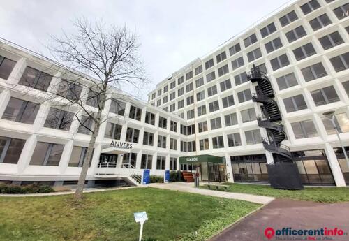 Offices to let in Rungis, 679 m2 à 2 718 m2