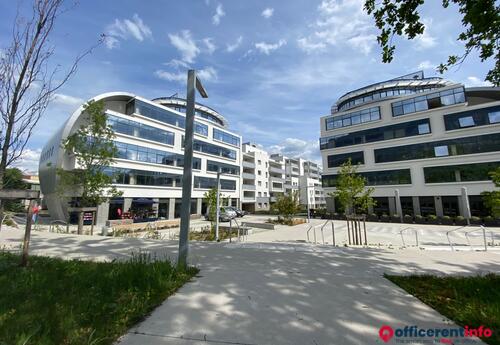 Offices to let in MEYLAN - Prox GRENOBLE - Local à aménager