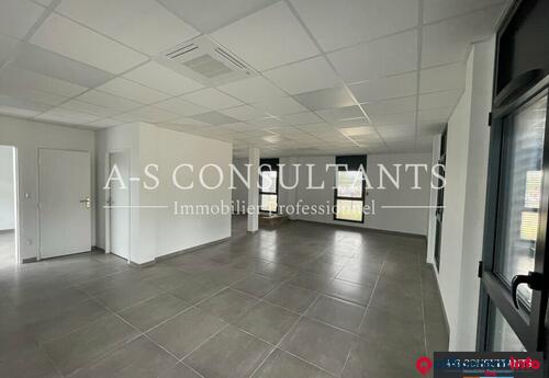 Offices to let in BUREAUX A LOUER