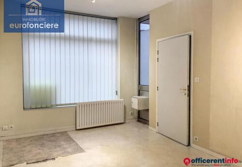 Offices to let in Local commercial Troyes avec PARKING