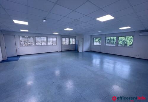 Offices to let in Ateliers et Bureaux