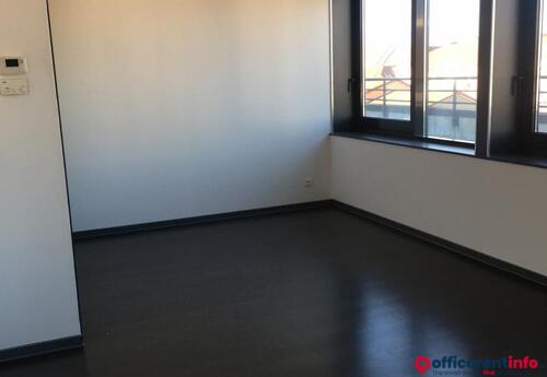 Offices to let in A LOUER BUREAU AUDINCOURT AVEC PARKING PRIVE