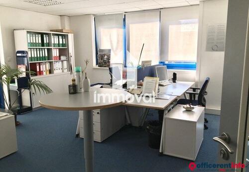 Offices to let in Bureaux 389m² plain-pied avec nombreux parking à Hoenheim