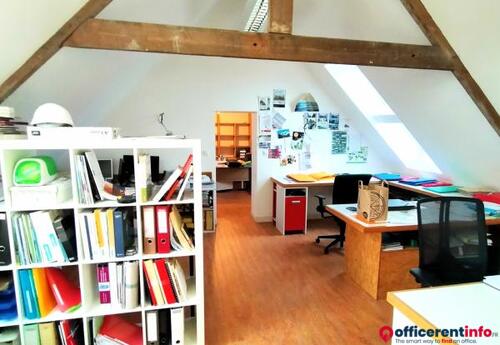 Offices to let in WIMILLE. Local à usage de bureaux