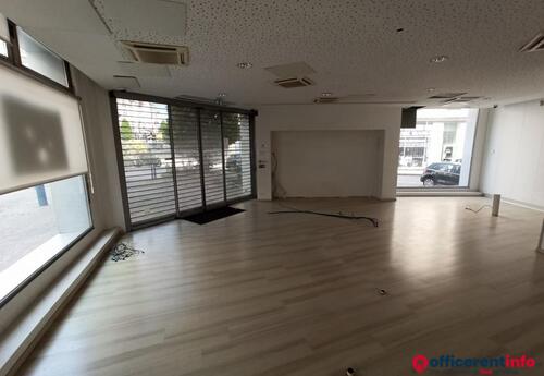 Offices to let in Ensemble 475m2 développés: BUREAUX - COMMERCE - AGENCE - CAB