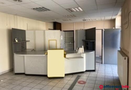 Offices to let in VENTE RDC 105 m² BUREAUX / AGENCE - BRIVE CENTRE