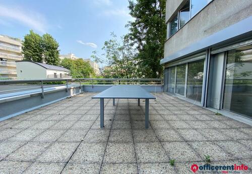 Offices to let in Grande terrasse privative, en centre ville