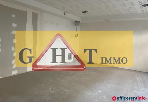 Offices to let in A VENDRE VINCENNES LOCAL 541M2