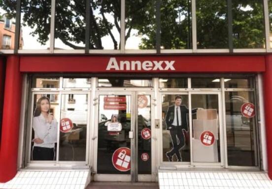 Storage units for rent in Saint-Ouen